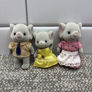 Calico Critters Ellwoods Elephant Family of 3 Retired Sylvanian Families Epoch